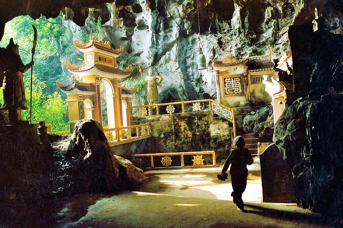 Tam Coc Boat-ride & Bich Dong Pagoda - Good To Know