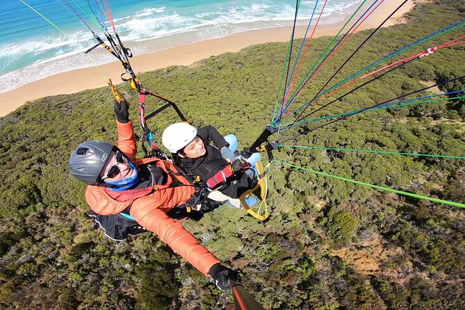Tandem Paragliding Melbourne & Bells Beach