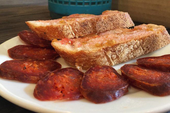 Taste of Barcelona Tour: Barcelonas History & Food Tasting Experience