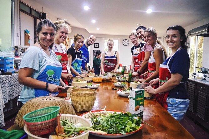 Thai Cooking Class With Local Market Tour in Chiang Mai - Good To Know