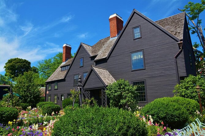 The Ghosts of Salem Walking Tour