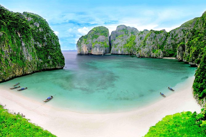 The Inviting Beauty of Phi Phi Islands - Good To Know