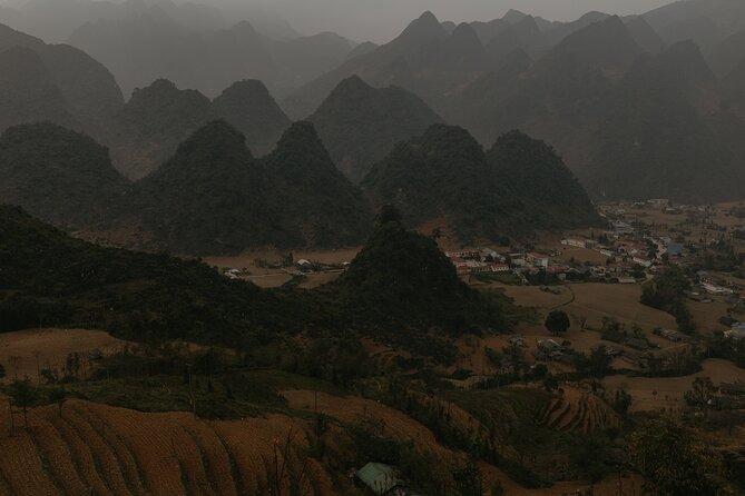 The North Run: 7 Day Ha Giang – Hoang Su Phi – Sapa – Fansipan