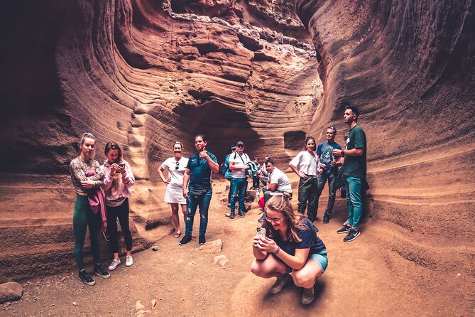 The Red Canyon Tour - Small Groups Trip With Local Products Tasting ツ