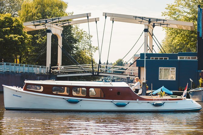 The Ultimate Amsterdam Canal Cruise - 2hr - Small Group With Drinks & Snacks - Good To Know