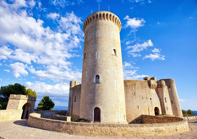 The Ultimate Bellver Castle Private Day Trip - Good To Know