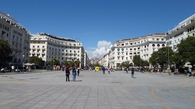 Thessaloniki: Walking Open Market Food Tour and Tasting