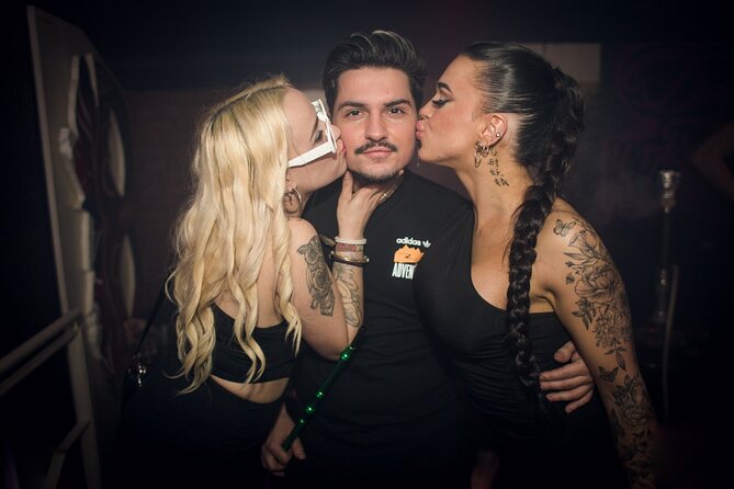 Thursday Party Night-Skip-The-Line UTHOPIA Club With 1 Free Drink - Experience the Ultimate Thursday Night Party