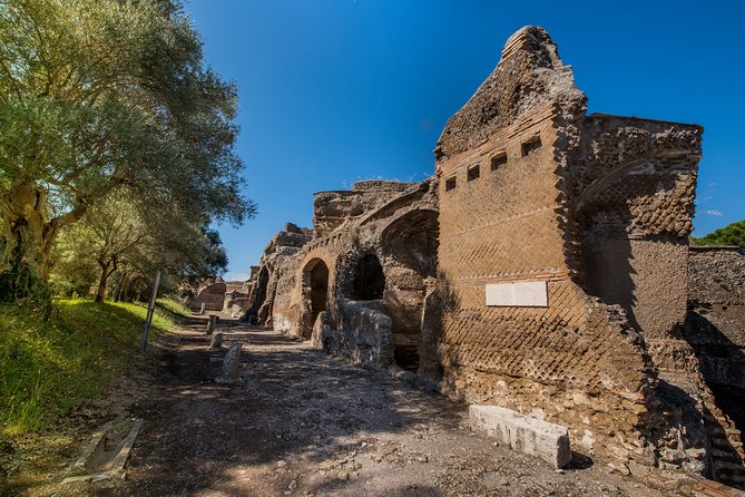 Tivoli Vila D'Este & Hadrians Villa Private Tour With Lunch - Good To Know
