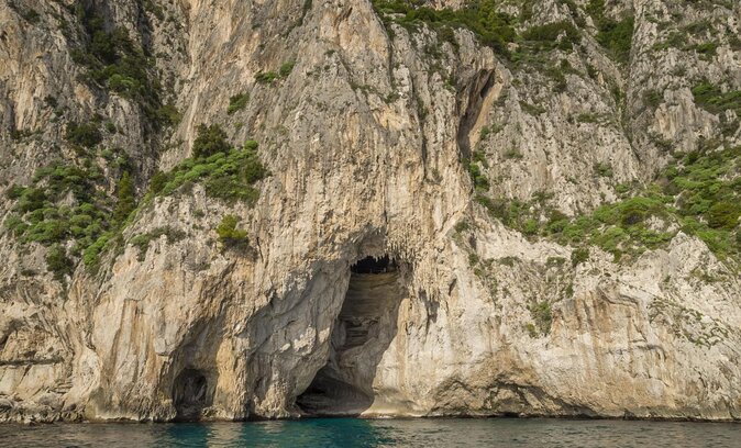 Tour in a Typical Boat of Capri at Sunset (2 Hours) - Good To Know