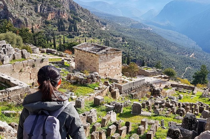 Tour Nocturno a Delphi Y Meteora Desde Atenas Con Guía De Habla Española. - Pickup and Tickets