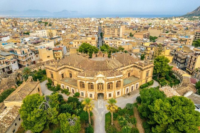 Tour of Villa Palagonia and Street Food Itinerary in Bagheria - Good To Know