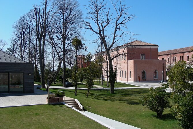 Tour to the Islands of San Servolo and San Lazzaro Degli Armeni - Good To Know