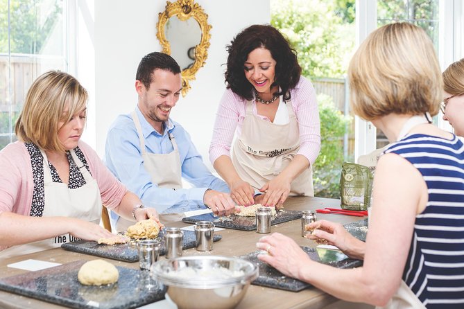 Traditional Afternoon Tea Experience and Baking Class in Stratford-upon-Avon