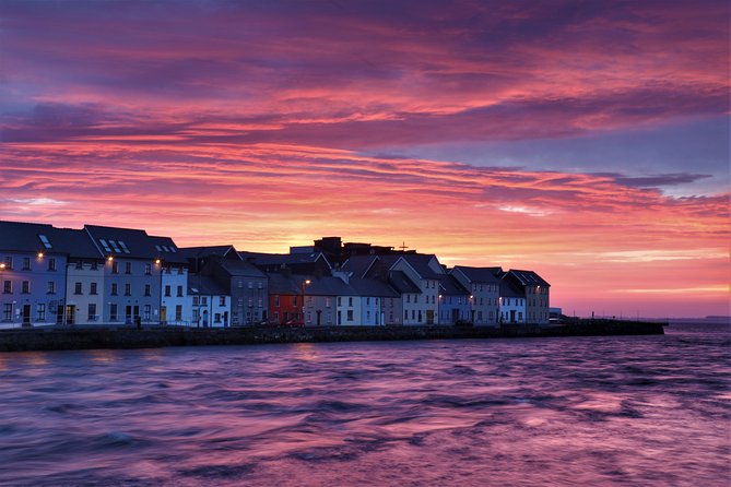 Traditional Town Crier Tour. Galway. Private Guided Group. 1½ Hours.