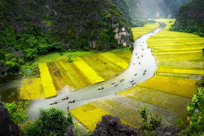 Trang an Grottoes – Mua Cave (Viewpoint) – Hoa Lu Ancient Capital
