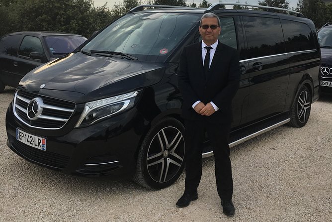 Transfer by Mini Bus From Montpellier Airport to Marseille Airport