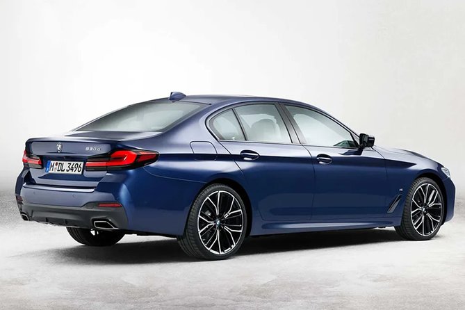 Transfer From Airports in Istanbul to Hotels by Private Luxury Sedan - Pickup Points