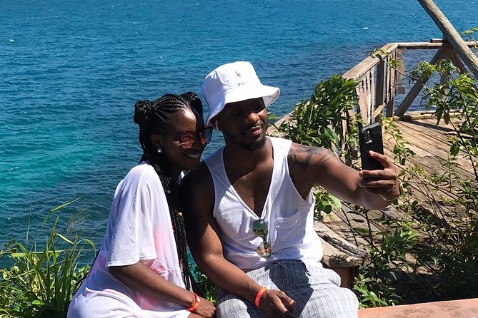 Transportation and Tour From Montego Bay to Blue Hole/Secret Falls