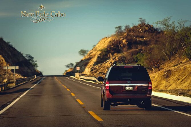Transportation From Airport to Cabo: Zone 1