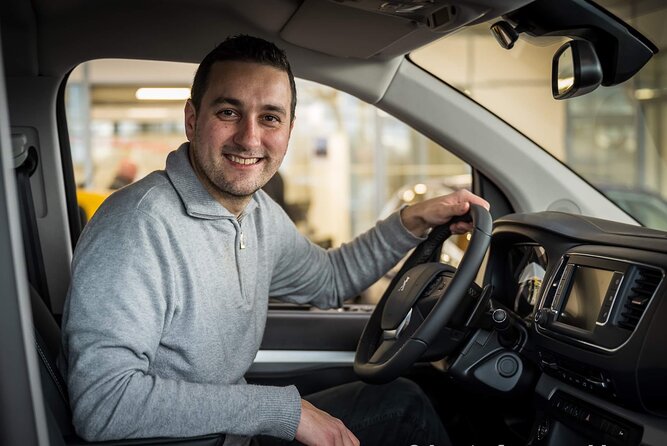 Private Minivan Transfer From Strasbourg Area to Frankfort Airport