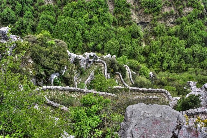 Trekking in Vikos Gorge (3 Days)