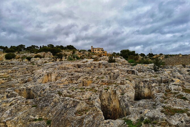 Tuvixeddu Necropolis: the Cult of the Dead in Punic and Roman Times