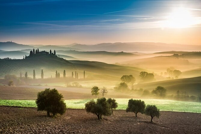 Val Dorcia and Brunello Private E-Bike Tour With Tuscan Lunch - Tuscany