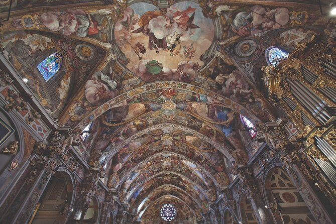 Valencia: San Nicolás, Silk Museum and Santos Juanes Church - Overview of Valencias Top Attractions