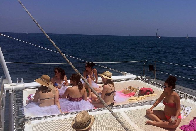 Valencia Swim Cruise and Lunch at the Beach - Overview and Experience
