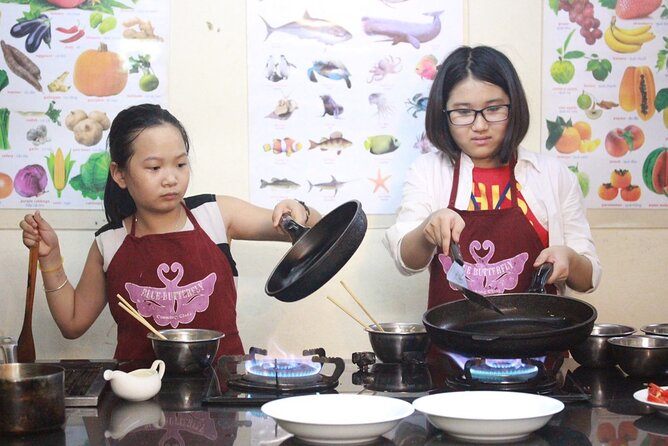 Vegan Cooking Class and Market Tour With Chef Tien