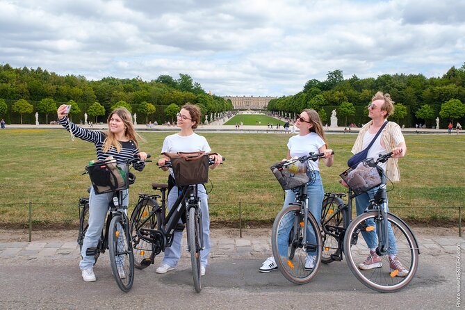 Versailles: Bike Rental, Different Sizes - Good To Know
