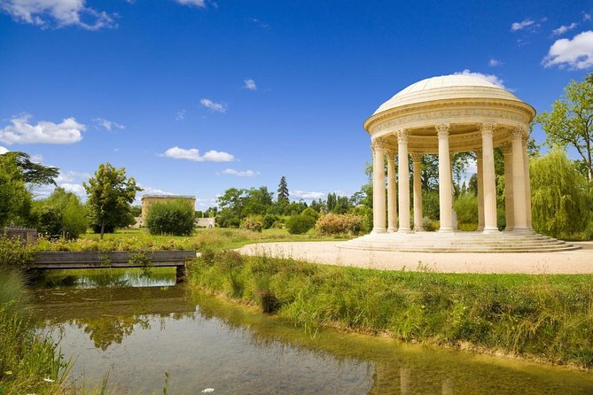 Versailles Marie Antoinette Afternoon Guided Tour With Petit Trianon & Hamlet