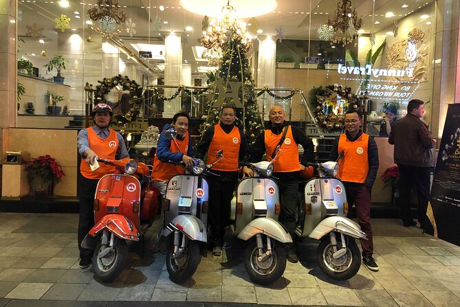 Vespa Tour HANOI BACK STREETS: FOODLOCAL LIFECULTURE & FUN