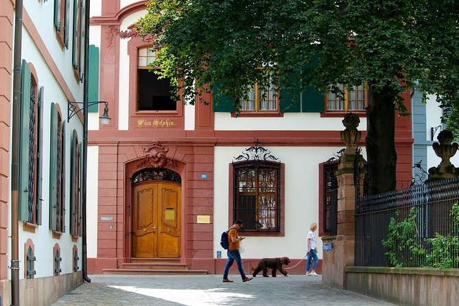 Vibrant Basel – Walking Tour for Couples