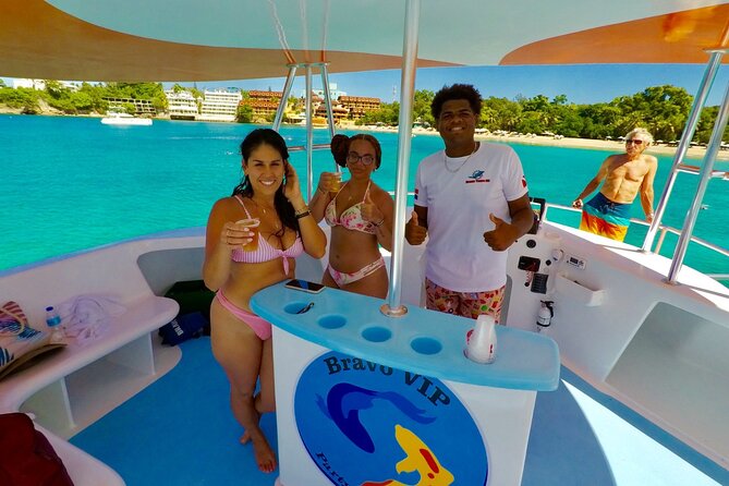 VIP Fascinating Boat Ride & Snorkeling at Sosua Bay