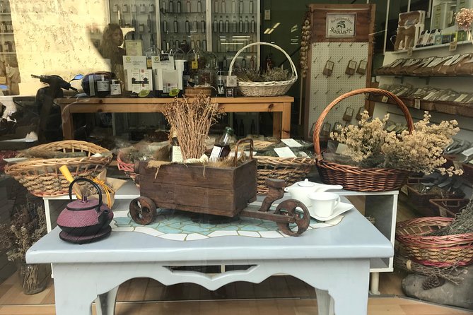 Visit Knossos & Heraklion City (Walking and Tasting Tour)