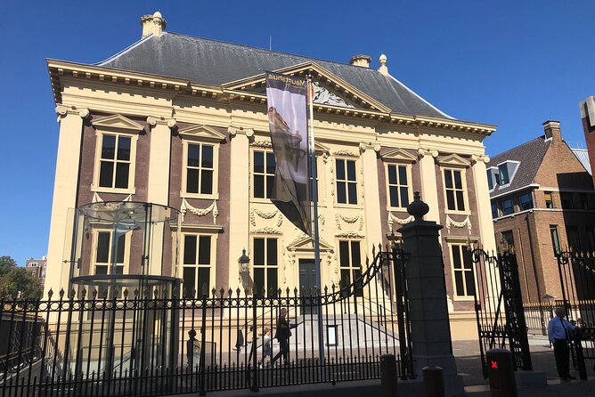 Visit the Girl With the Pearl Earing, the Hague & Delft City - Private Day Tour - Good To Know
