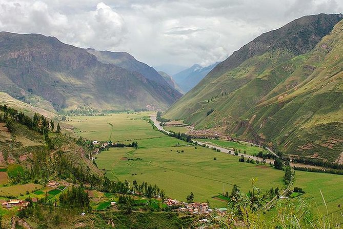 Visit to the Sacred Valley With a Guide in One Day - Good To Know