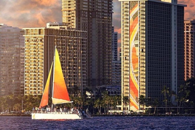 Waikiki Sunset Cocktail Sail With Open Bar