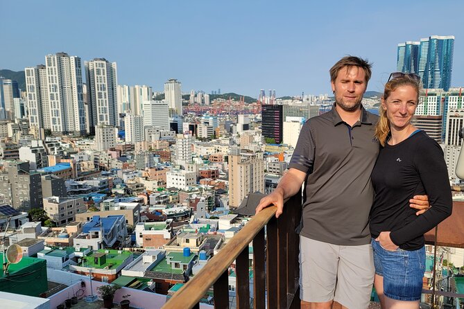 Walk Through The Mountainside Street Of Busan And Enjoy The Night View