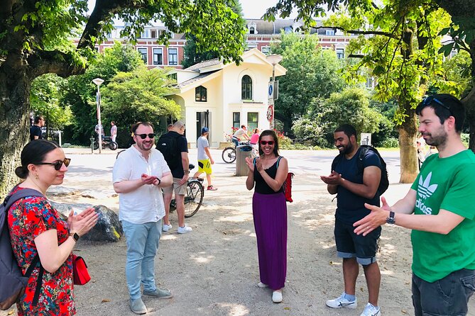 Walking Tour Amsterdam Museum Quarter With a Comedian as Guide - Explore Amsterdams Museum Quarter on Foot