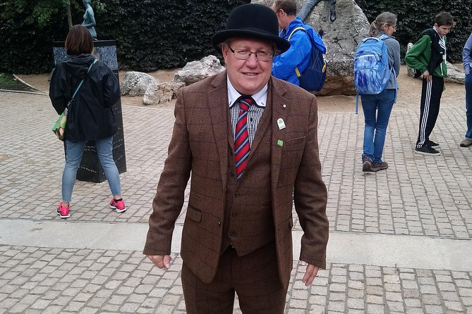 Walking Tour in Merrion Square Park With a Pint of Guinness Dublin Rogues Tour - Whats Included