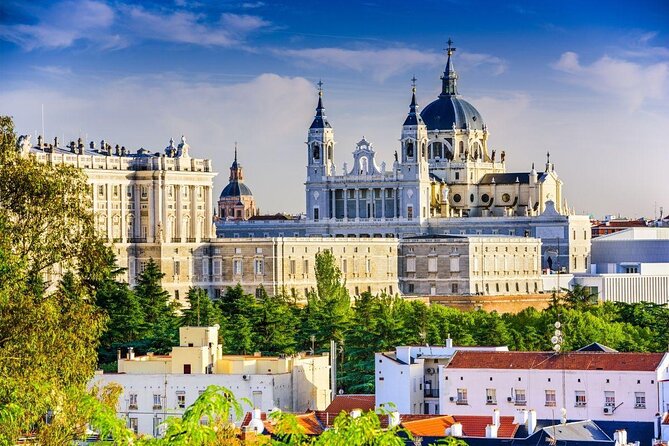 Walking Tour in the Royal Palace and Almudena Cathedral - Good To Know