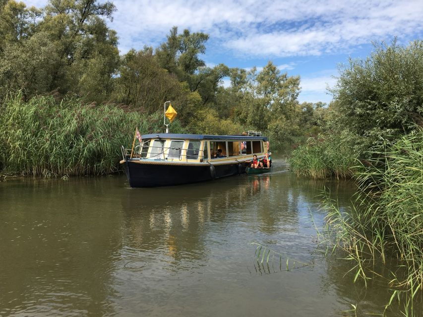 Werkendam: Boat Cruise and Biesbosch Museum Entry Ticket