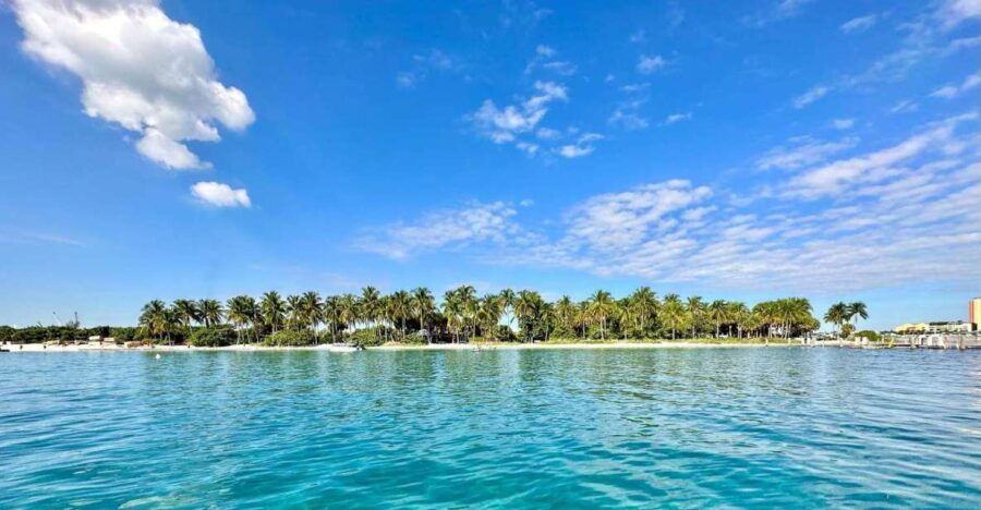 West Palm Beach: Private Peanut Island Boat & Snorkel Tour - Boat Ride With Capacity for up to 6 Passengers