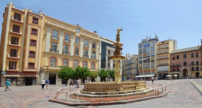 Wine and Tapas Walking Tour in Malaga