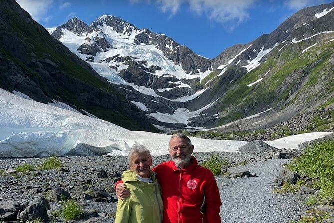 Year Round Glacier View & Wildlife Anchorage Adventure Tour