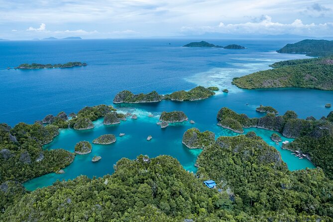 1-Day Piaynemo Raja Ampat Tour Hopping Island Depart From Sorong - Good To Know