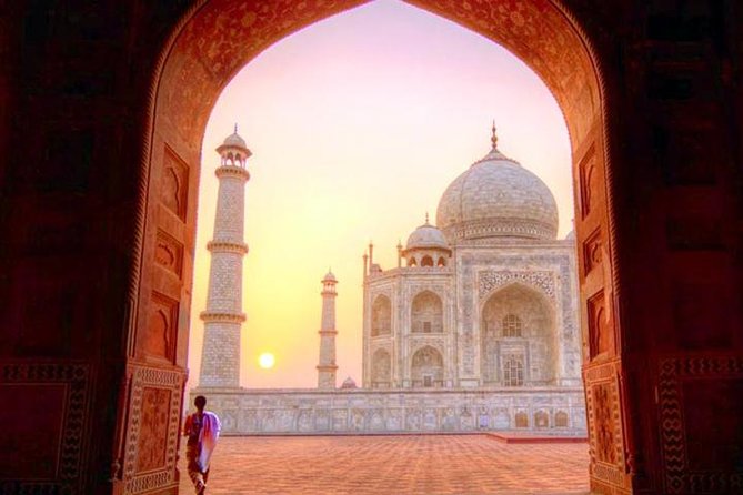 1 Day Taj Mahal Tour & Agra Fort by Gatimaan Express From Delhi - Good To Know